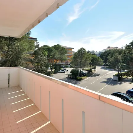 Apartment Cavallino-6 By Interhome Bibione
