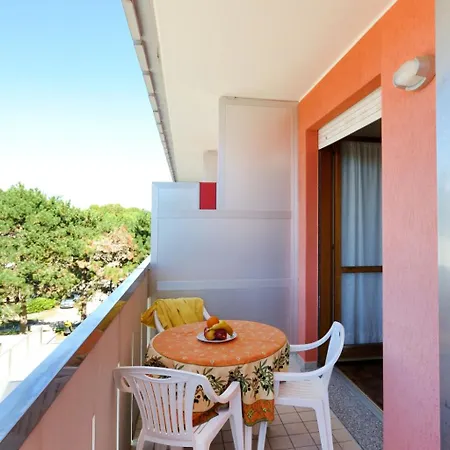Apartment Cavallino-6 By Interhome *